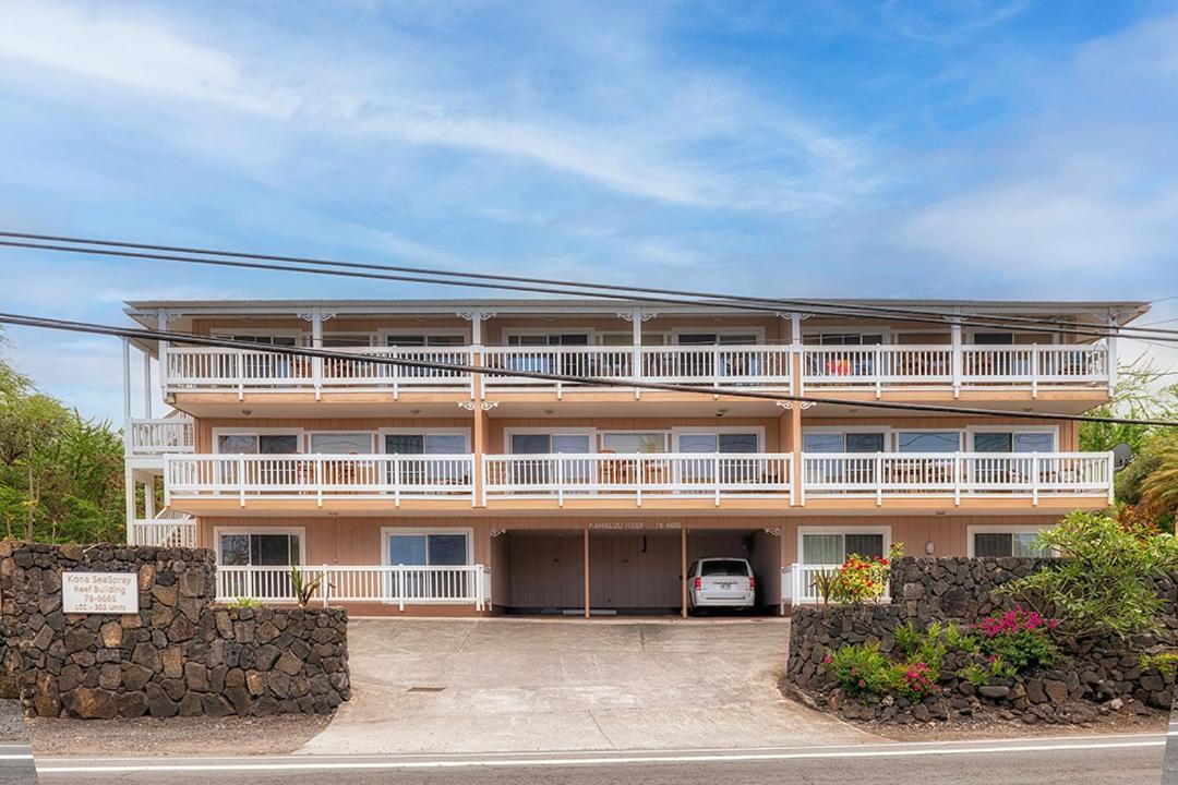 Ocean View 2 Bedroom Kahalu'u Reef *
